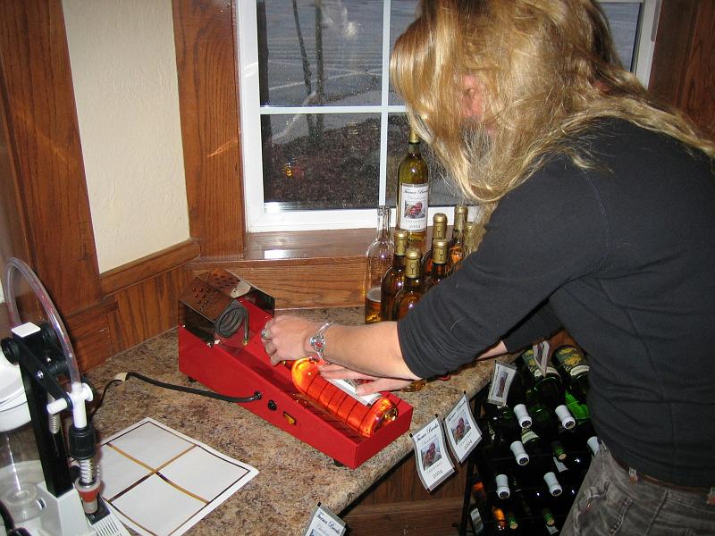 Tiff Labelling Wine 01.jpg