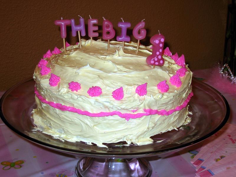 (07) 1st Birthday Cake.jpg