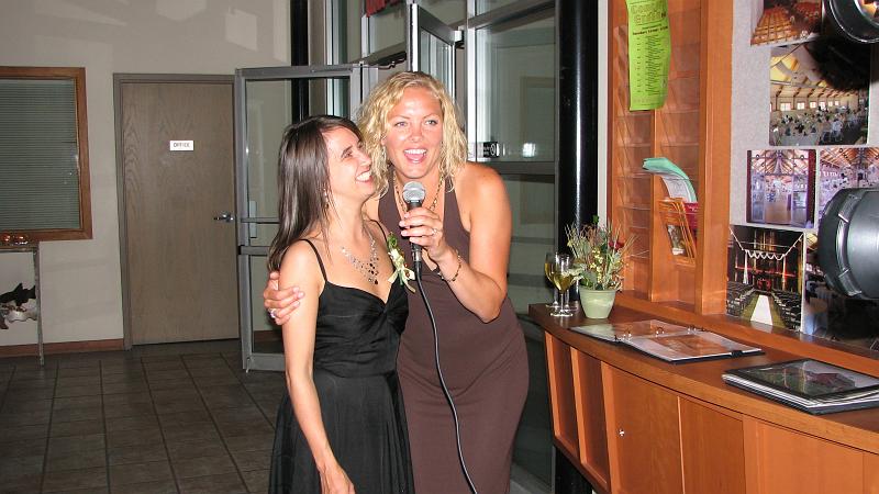 (089) Terra & Lori.jpg