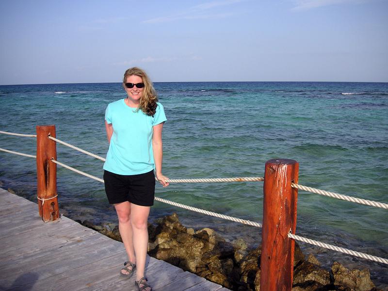 (38) Tiff On The Pier.jpg - KONICA MINOLTA DIGITAL CAMERA