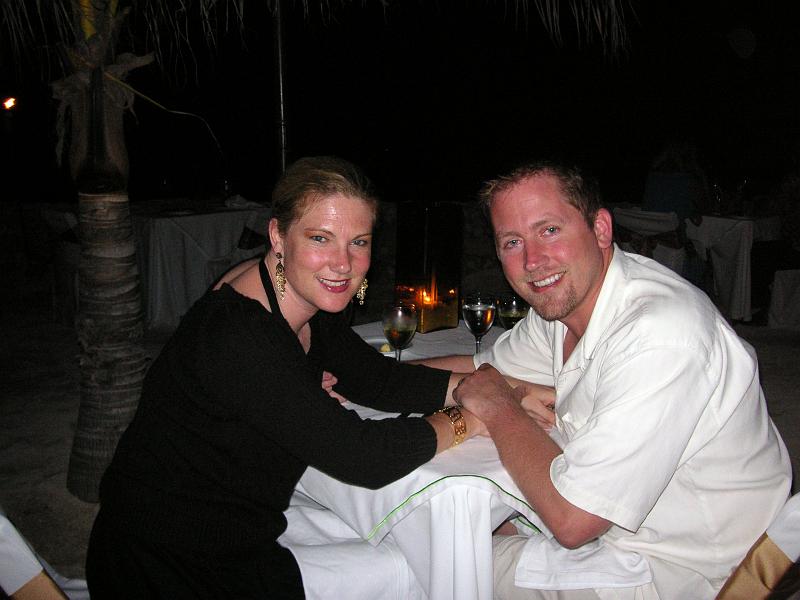 (74) Dinner On The Beach.jpg - KONICA MINOLTA DIGITAL CAMERA