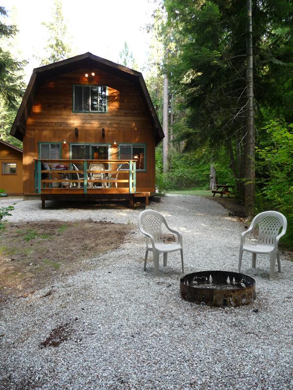 (04) Fire Pit.jpg