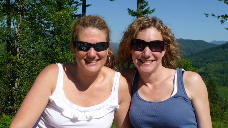 (06) Tiff & Sandy.jpg